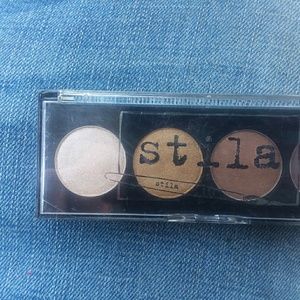 stila eye shadow